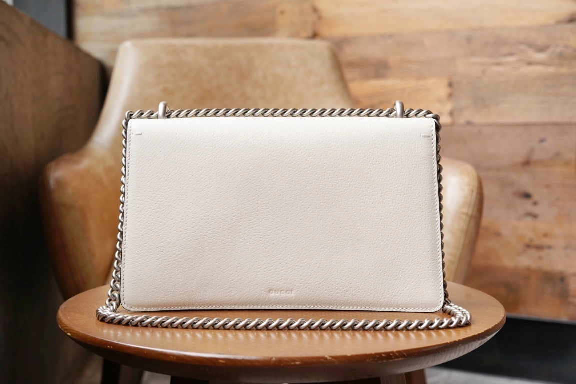 MOMO-- 400249-0K7JN-9680 high quality version item：C-B461H1645Q