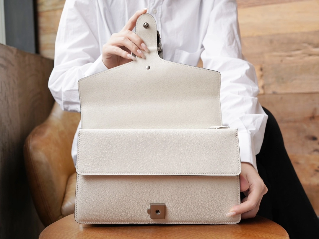 MOMO-- 400249-0K7JN-9680 high quality version item：C-B461H1645Q