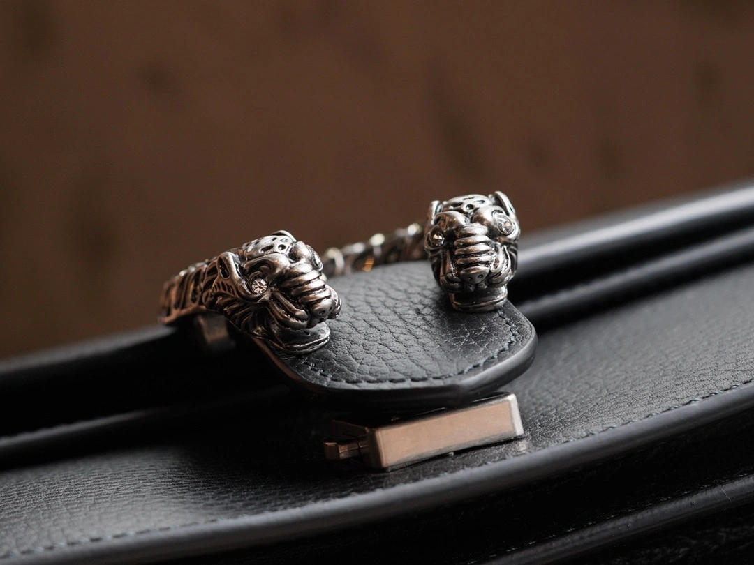 MOMO-- 400249-CAOGN-8176 high quality version item：C-B461H1659Q