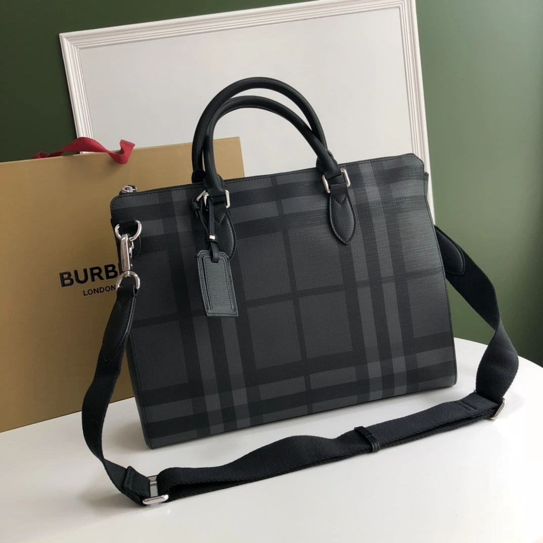 MOMO-- 4056460 item:D-B278A2332R