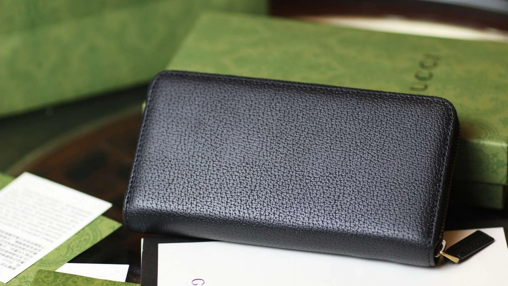 *MOMO---428736 item : A-B040G3017