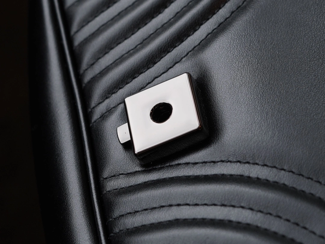 &MOMO-- 443497-DTDFV-1000 high quality version item：C-B461H1110Q