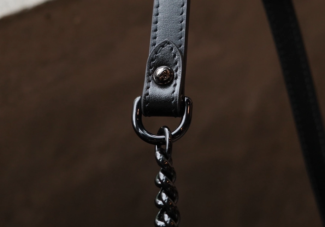 &MOMO-- 443497-DTDFV-1000 high quality version item：C-B461H1110Q