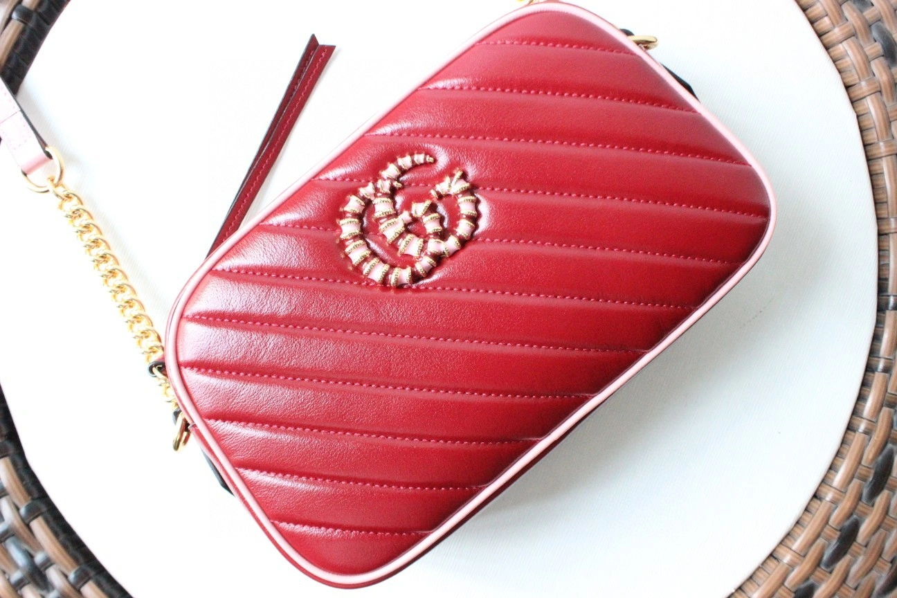 MOMO---447632 cowhide item : A-B191H1631A