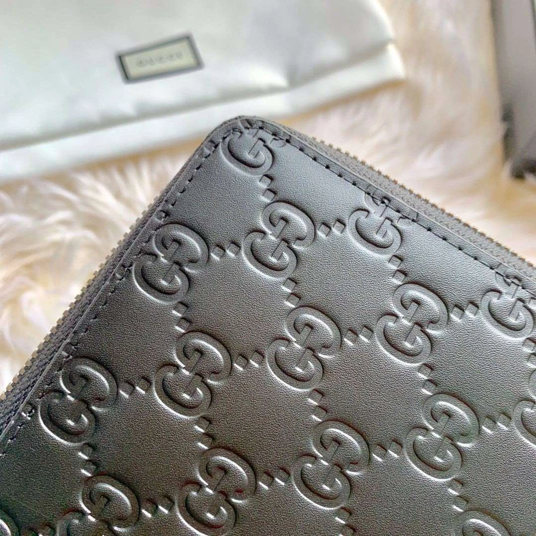 *MOMO---447906 cowhide item : A-B040G3021