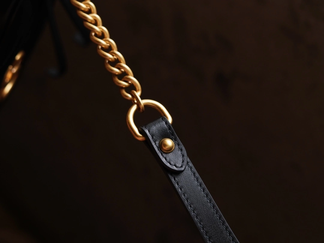 MOMO-- 448065-DTD1T-1000 2Colour item：C-B461H1657Q-2