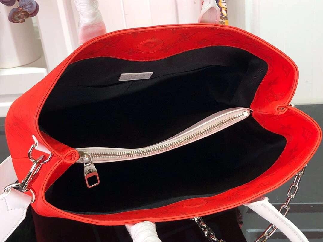 MOMO-- 46112 2 Color item :174B70E0749-2