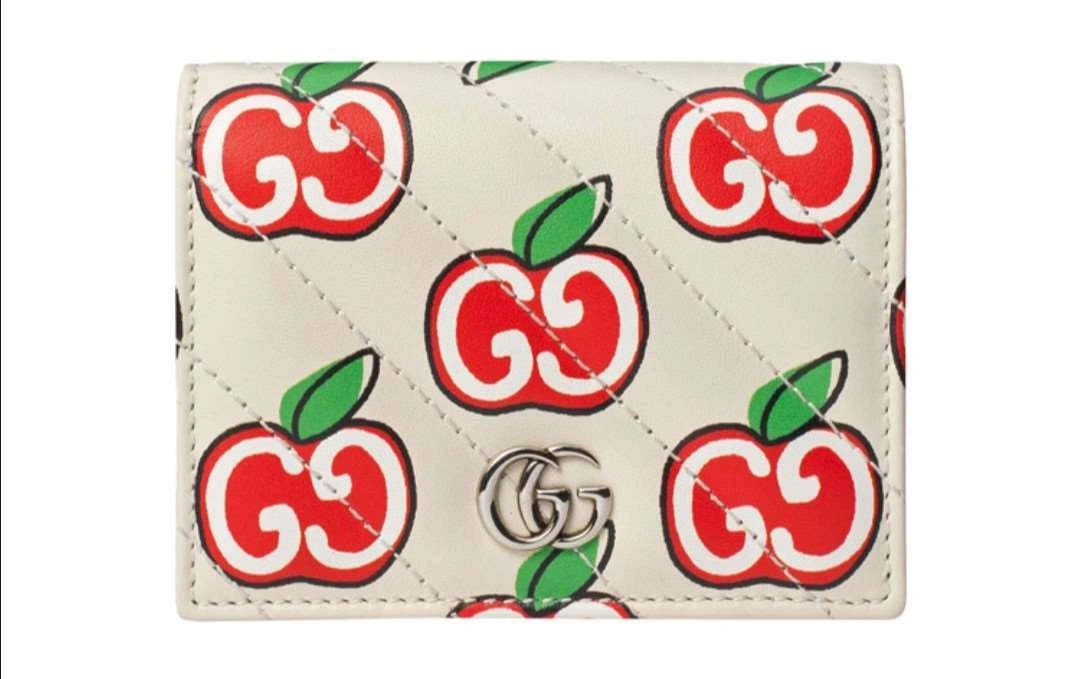 *MOMO---466492 cowhide item : A-B040G2931
