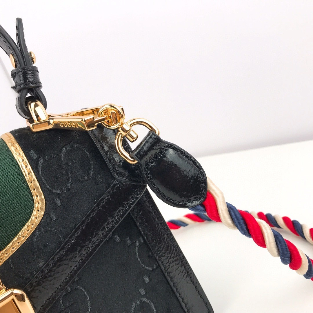 MOMO---470270 item : A-B00H1749A
