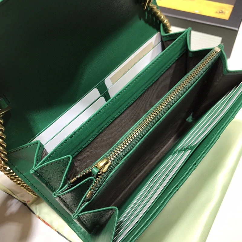 MOMO---474575 item : A-B00H1747A