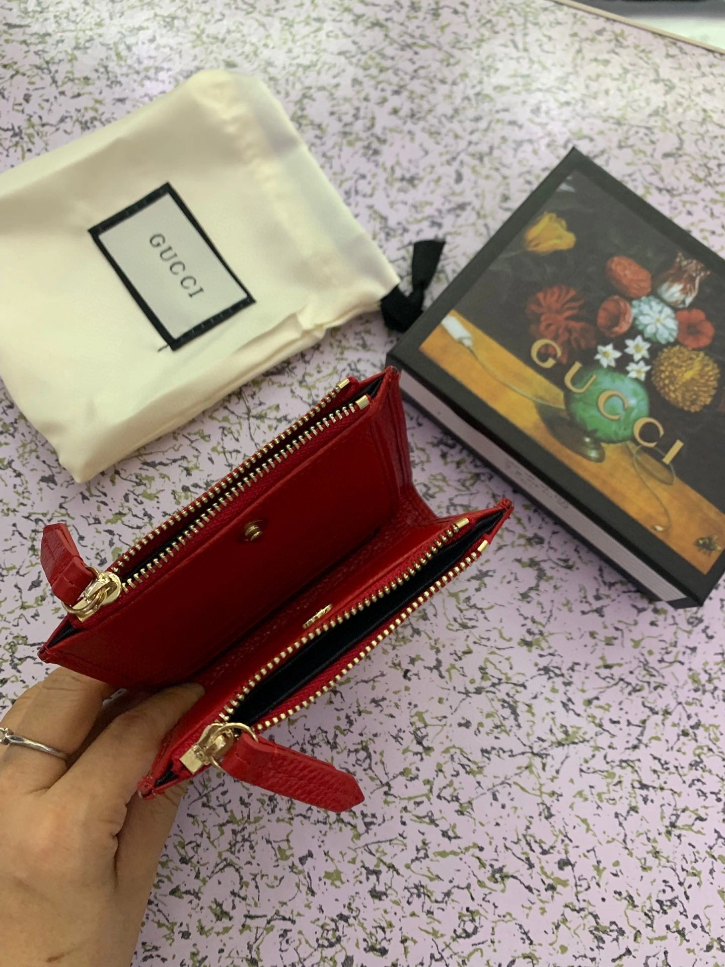 &&MOMO---474747 Calfskin item : A-B00H1835A