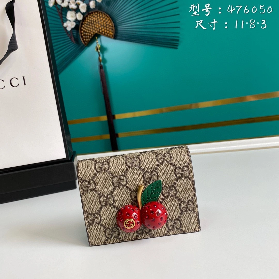 MOMO---476050 cowhide item : A-B00H1909A