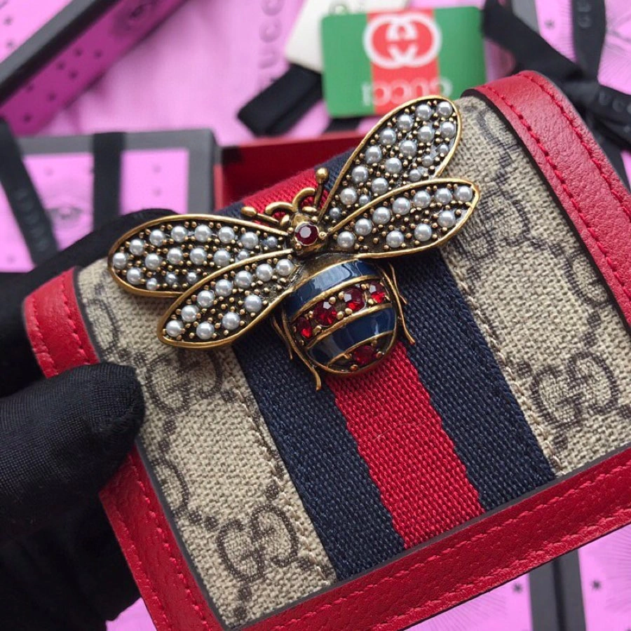MOMO---476072 item : A-B040H1844A