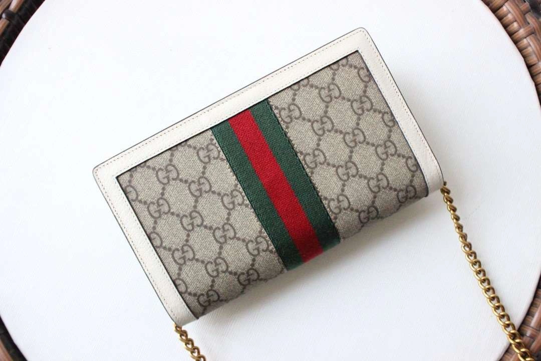 *MOMO---476079 cowhide item : A-B195H0113