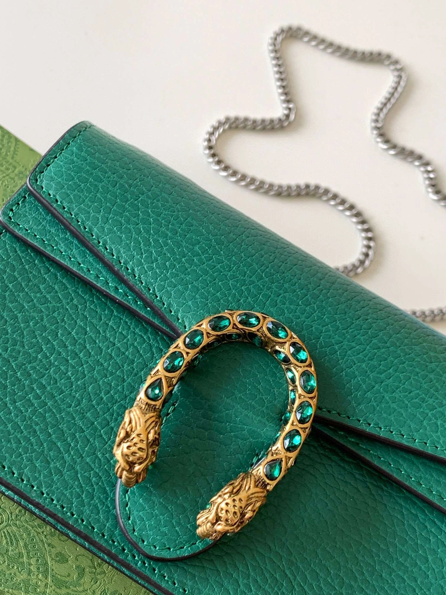 *MOMO---476432-CAOGX-3120 item : A-B040G3154