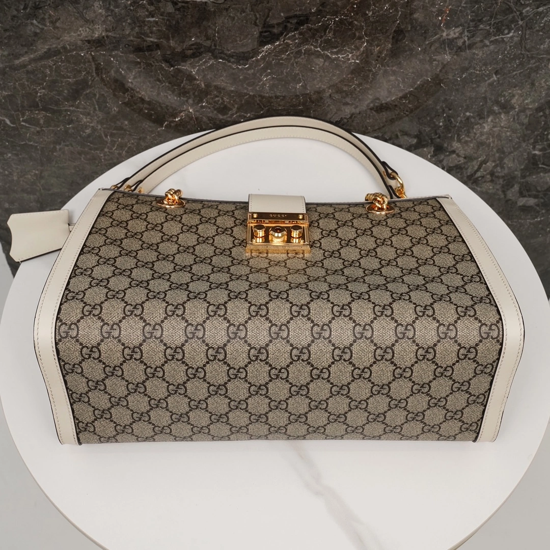 MOMO-- 479197-KHNKG-9761 high quality version item：C-B461H1781Q