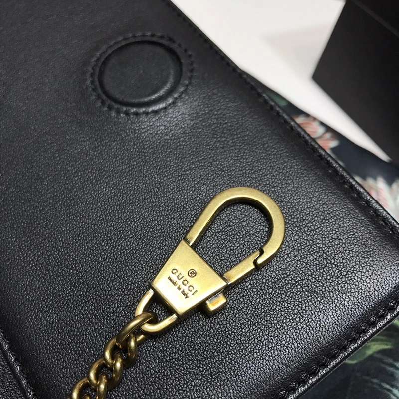 MOMO-- 488426-DSVRT-1000 item:D-B063E1141