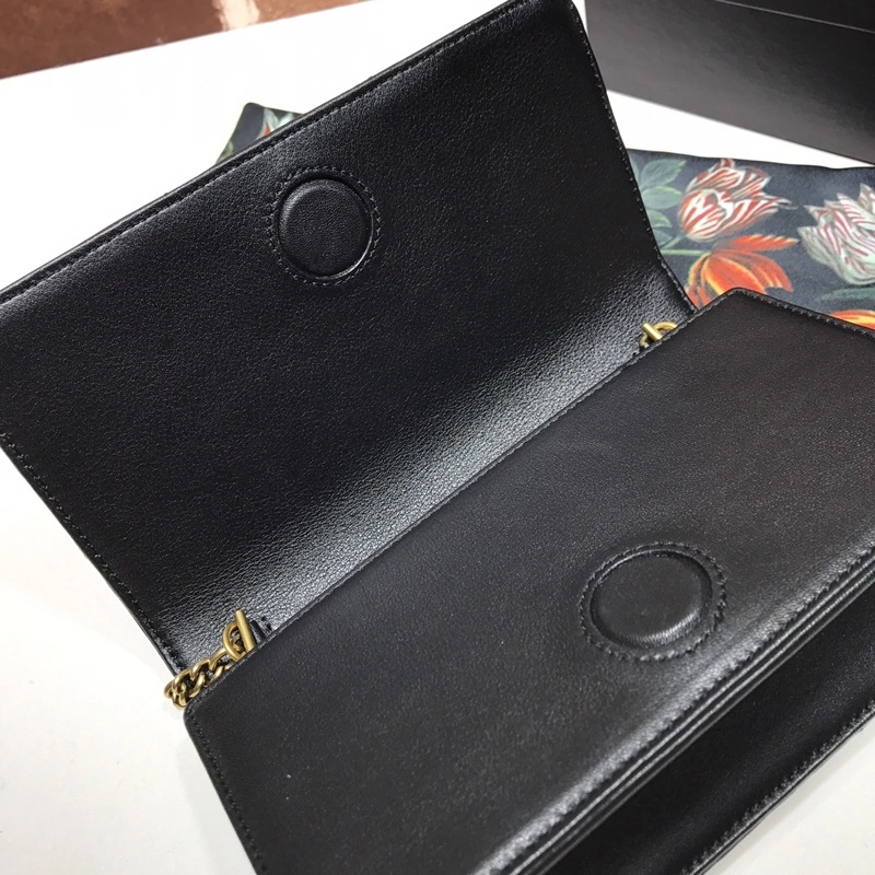 MOMO-- 488426-DSVRT-1000 item:D-B063E1141