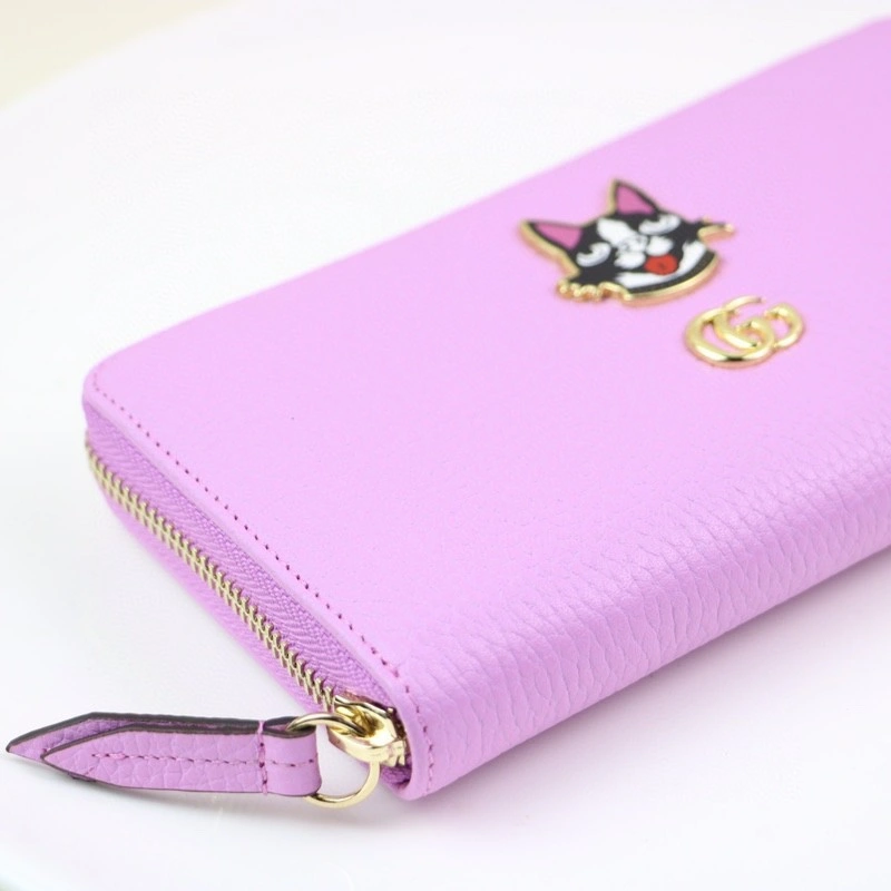MOMO---499337 cowhide item : A-B00H1906A