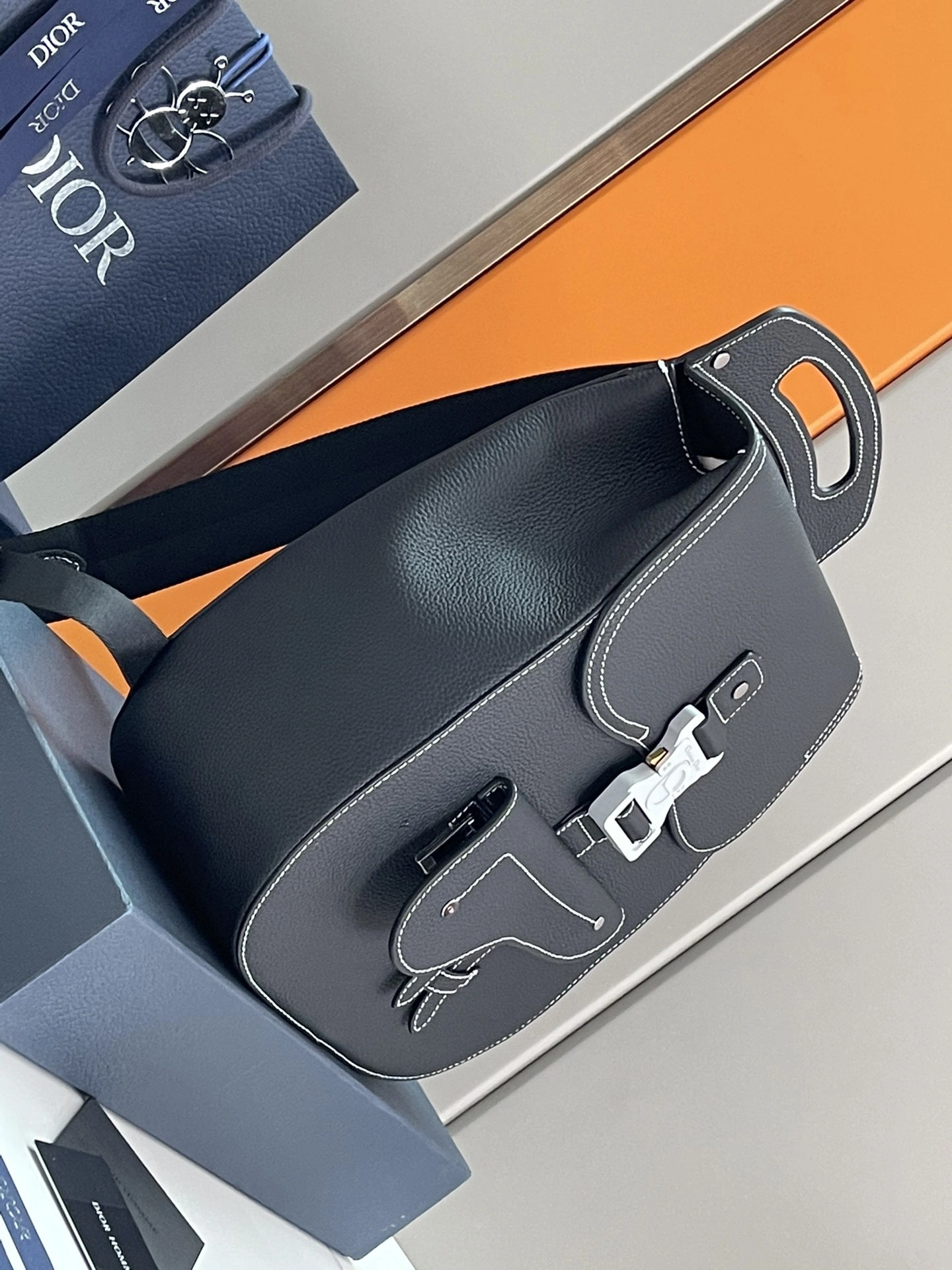 MOMO-- 4ior 1ADBA011YKK_H00N Gallop cowhide item:D-B000H1511