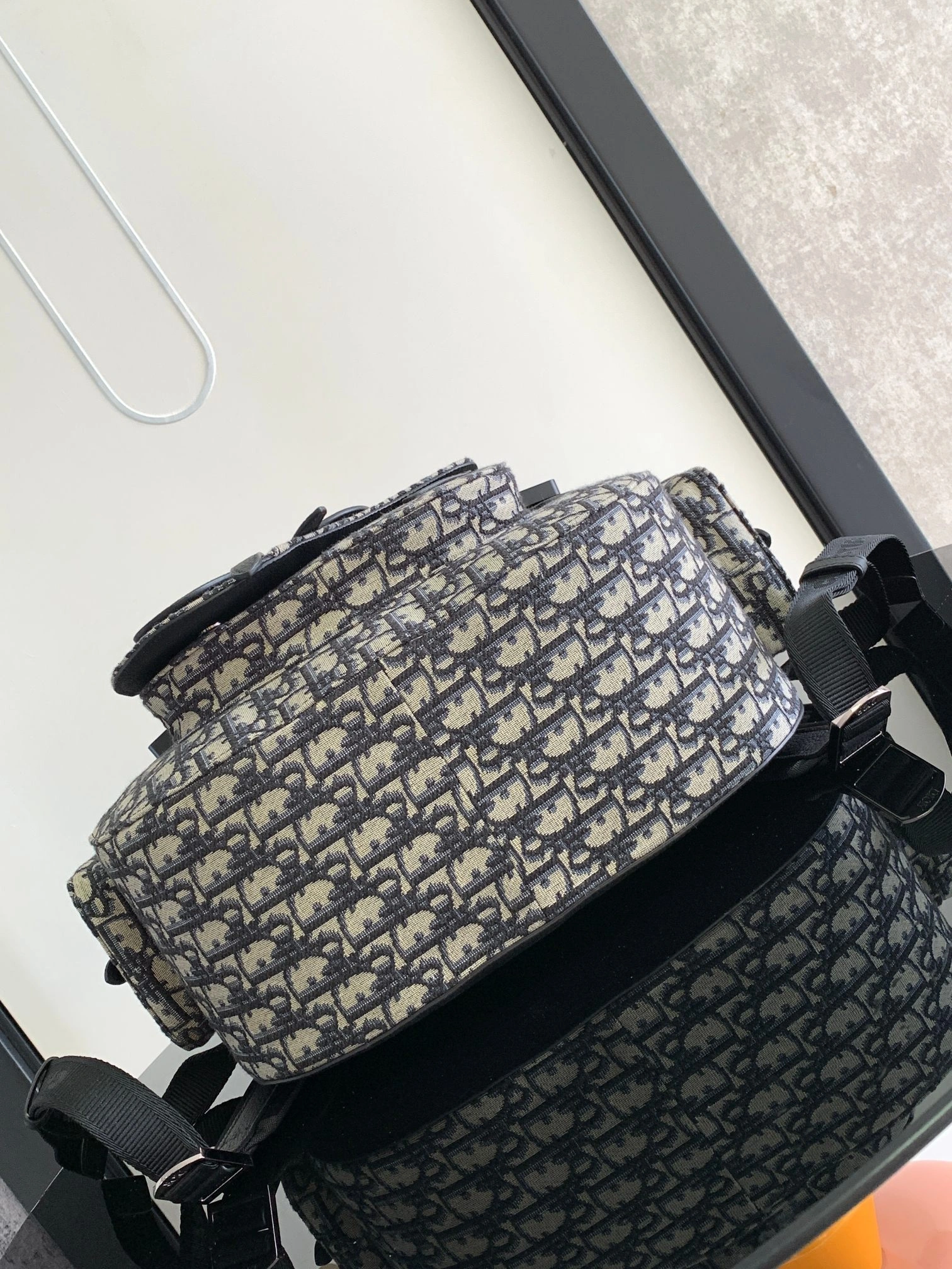 MOMO-- 4ior 1ADBA164YKY-H27E Gallop cowhide item:D-B109F2009