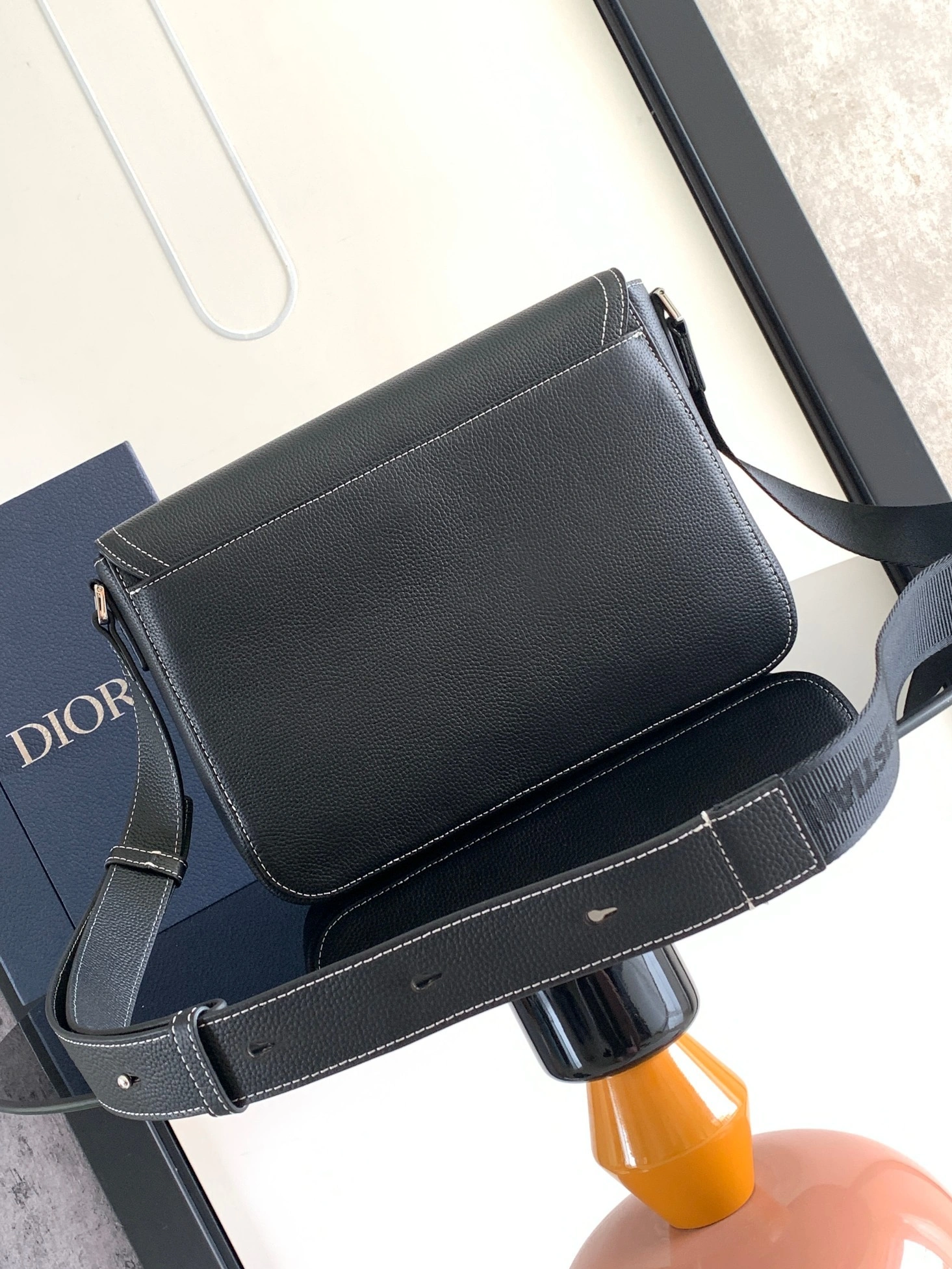 MOMO-- 4ior 1ADME162YKK_H00N cowhide item:D-B000H1504