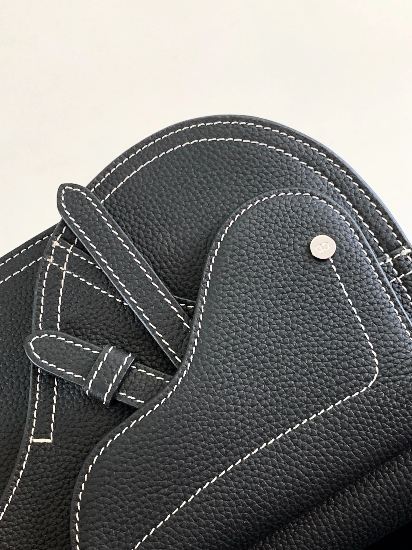 MOMO-- 4ior 1ADPO044YKK-H00N cowhide item:D-B331H0135