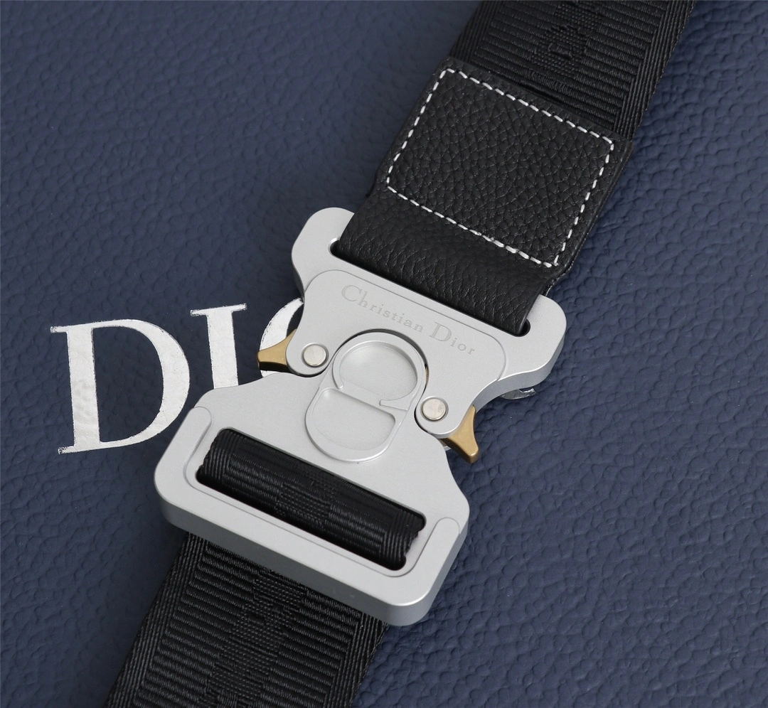 &MOMO-- 4ior 1ADPO248YKK_H00N cowhide item:D-B225H1518