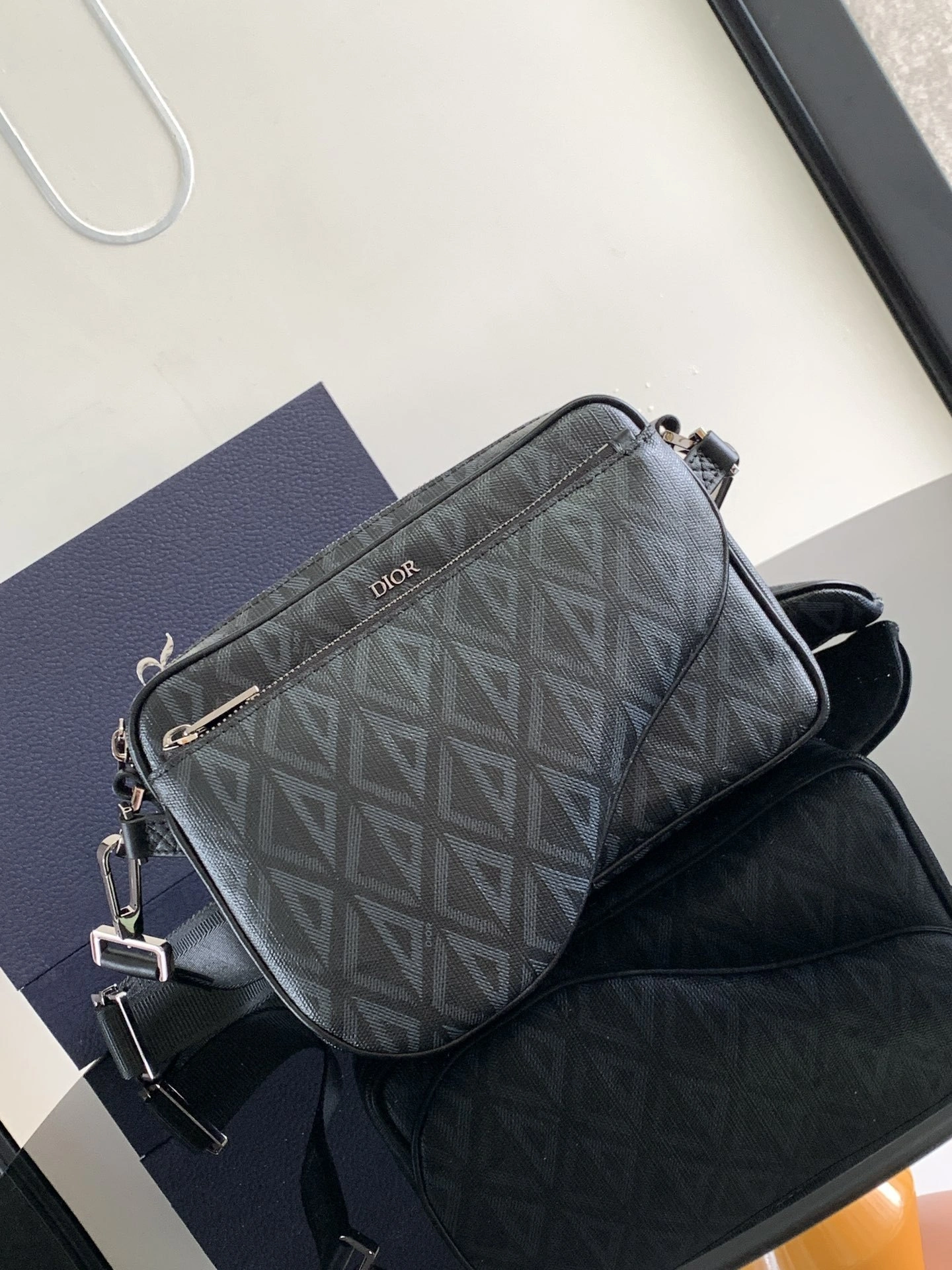 MOMO-- 4ior 1ADPO276CDP-H43E high quality version cowhide item:E-B177I2031