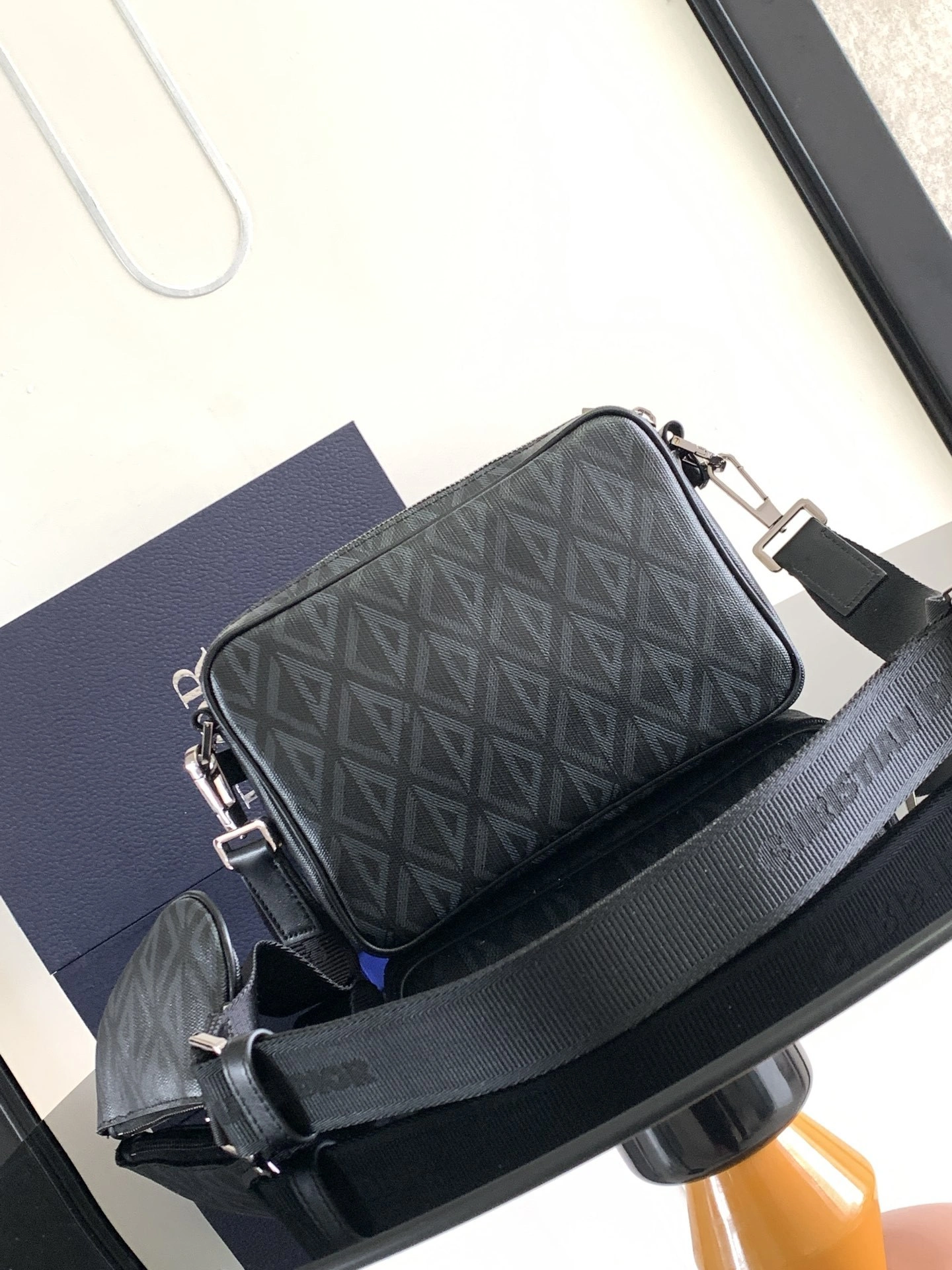 MOMO-- 4ior 1ADPO276CDP-H43E high quality version cowhide item:E-B177I2031