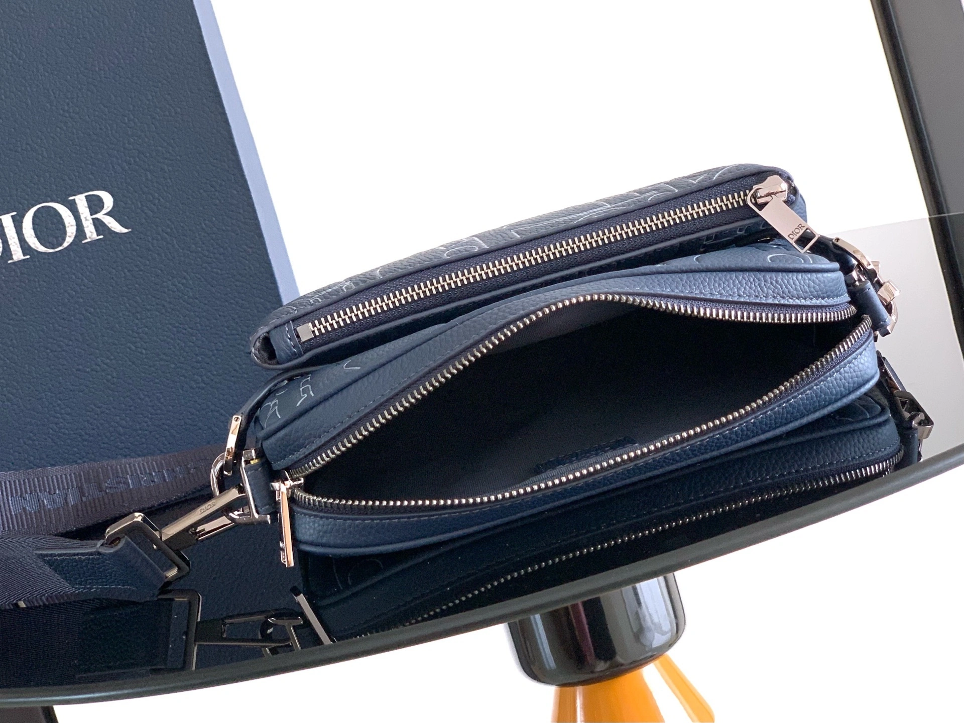 MOMO-- 4ior 1ADPO276LGP-H578 high quality version cowhide item:E-B177I2028