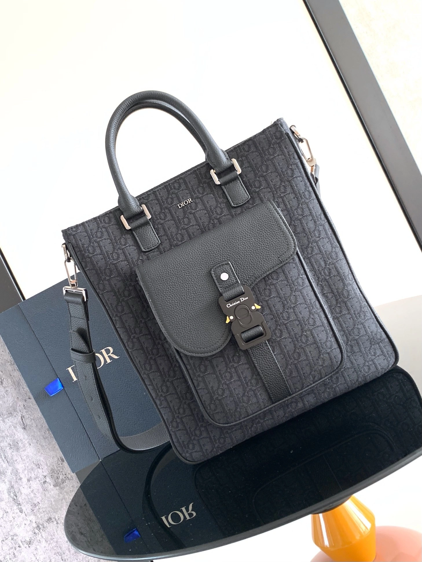 MOMO-- 4ior 1ADSH241YKS_H03E high quality version cowhide item:E-B813A1277