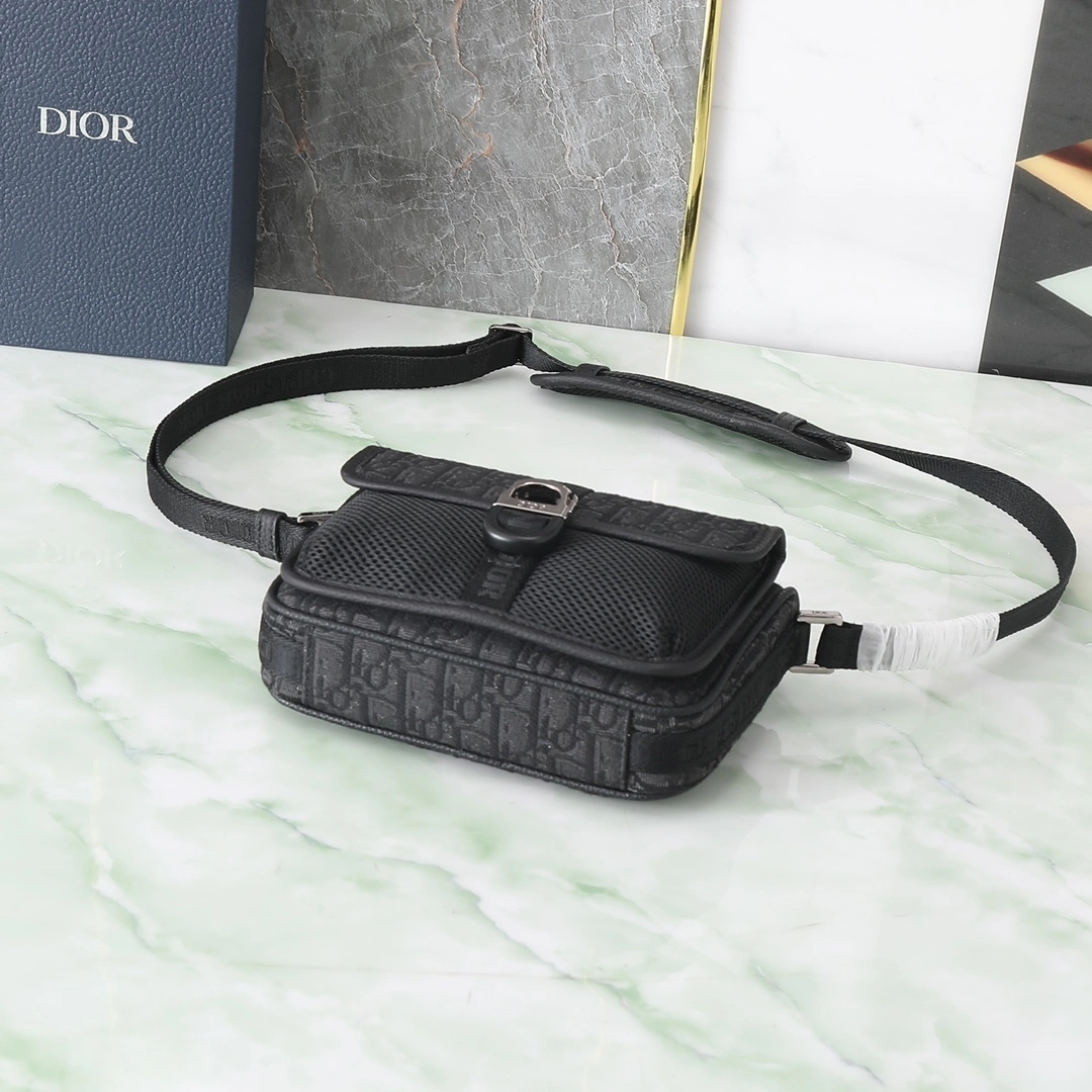 MOMO-- 4ior 1EIPO312YKY_H03E item:D-B202H1509