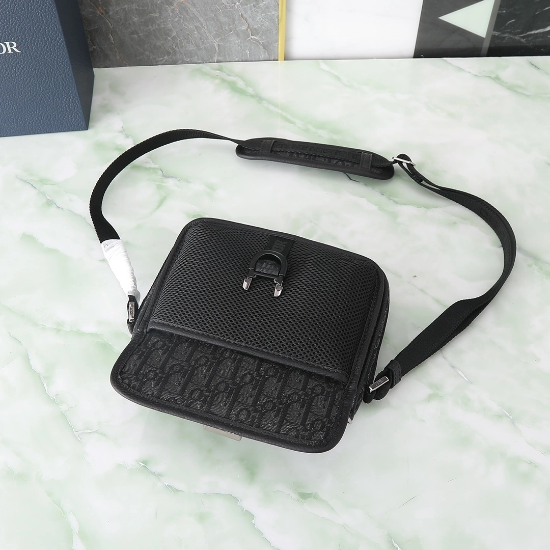 MOMO-- 4ior 1EIPO312YKY_H03E item:D-B202H1509