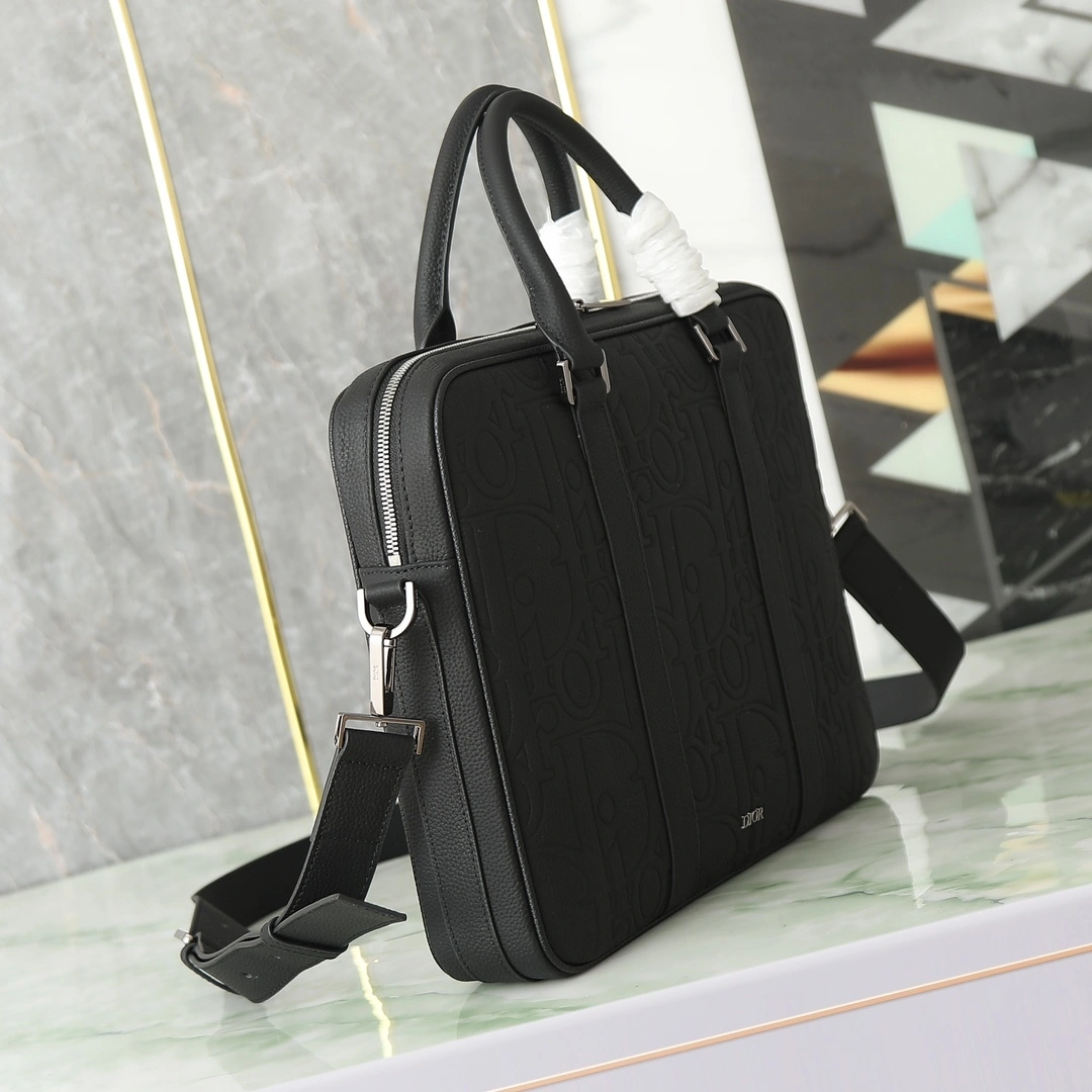 MOMO-- 4ior 1ESBR180LLG_H00N cowhide item:D-B225H1537