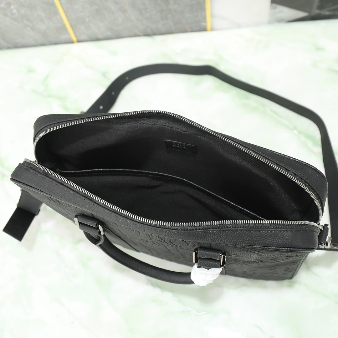 MOMO-- 4ior 1ESBR180LLG_H00N cowhide item:D-B225H1537