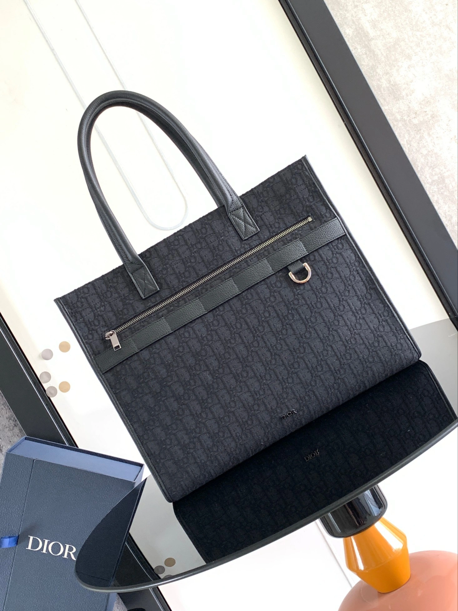 MOMO-- 4ior 1ESSH224YKY_H03E Safari cowhide item:D-B109H1525