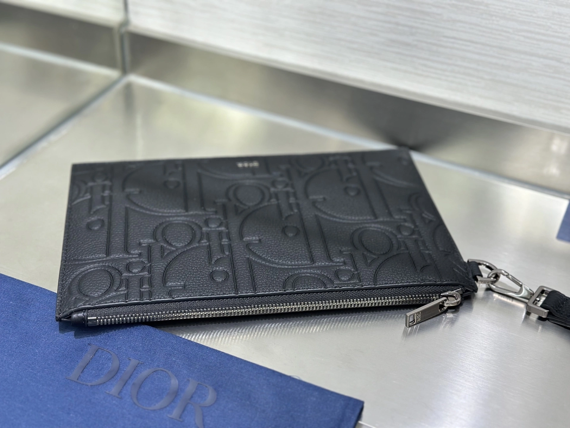 MOMO-- 4ior 2ESCA548LLG-H00N high quality version cowhide item:E-B177I2025