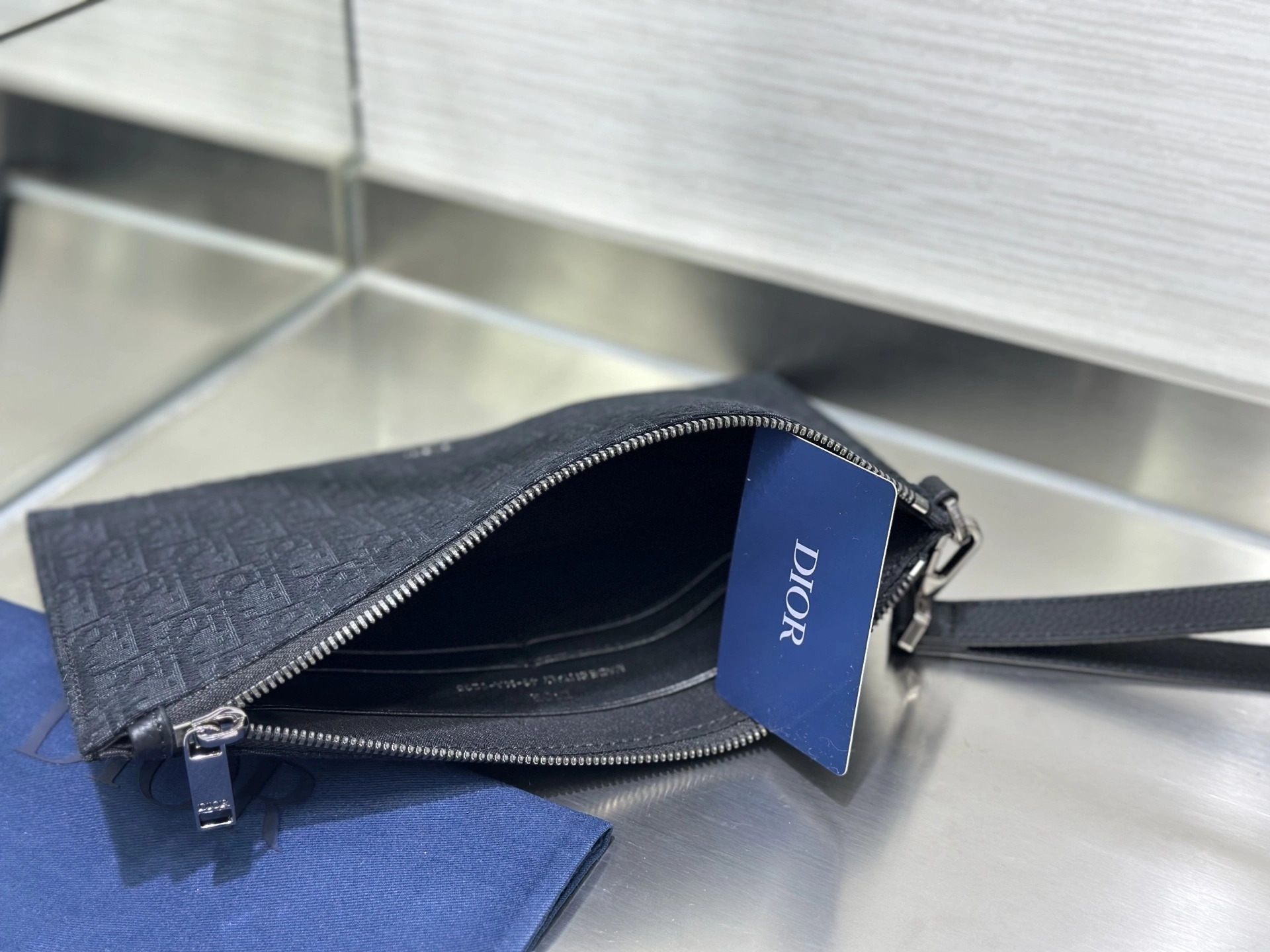 MOMO-- 4ior 2ESCA548YSE-H03E high quality version cowhide item:E-B177I2018