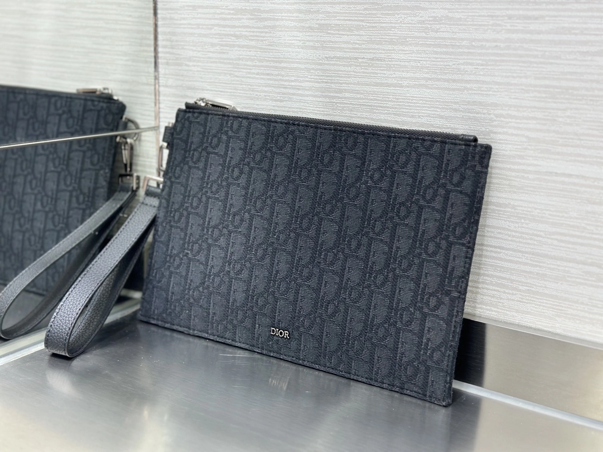 MOMO-- 4ior 2ESCA548YSE-H03E high quality version cowhide item:E-B177I2018