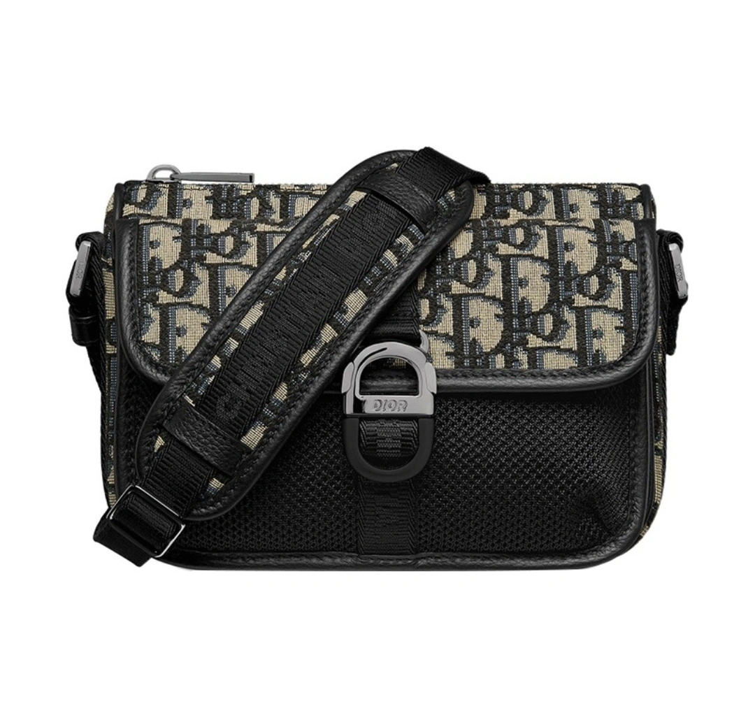 MOMO-- 4ior 2ESWS006YKY_H27E item:D-B202H1510