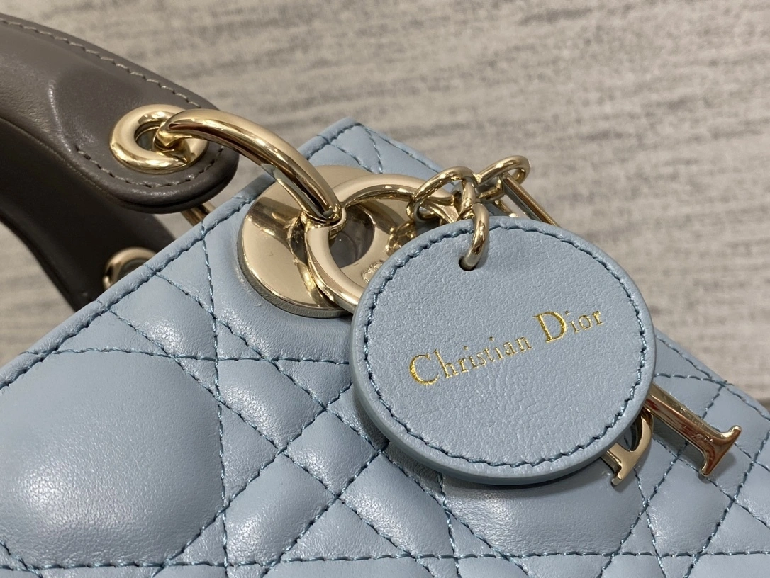 MOMO-- 4ior M0505ONIW-M928 Classic Lady item:D-B109F2091