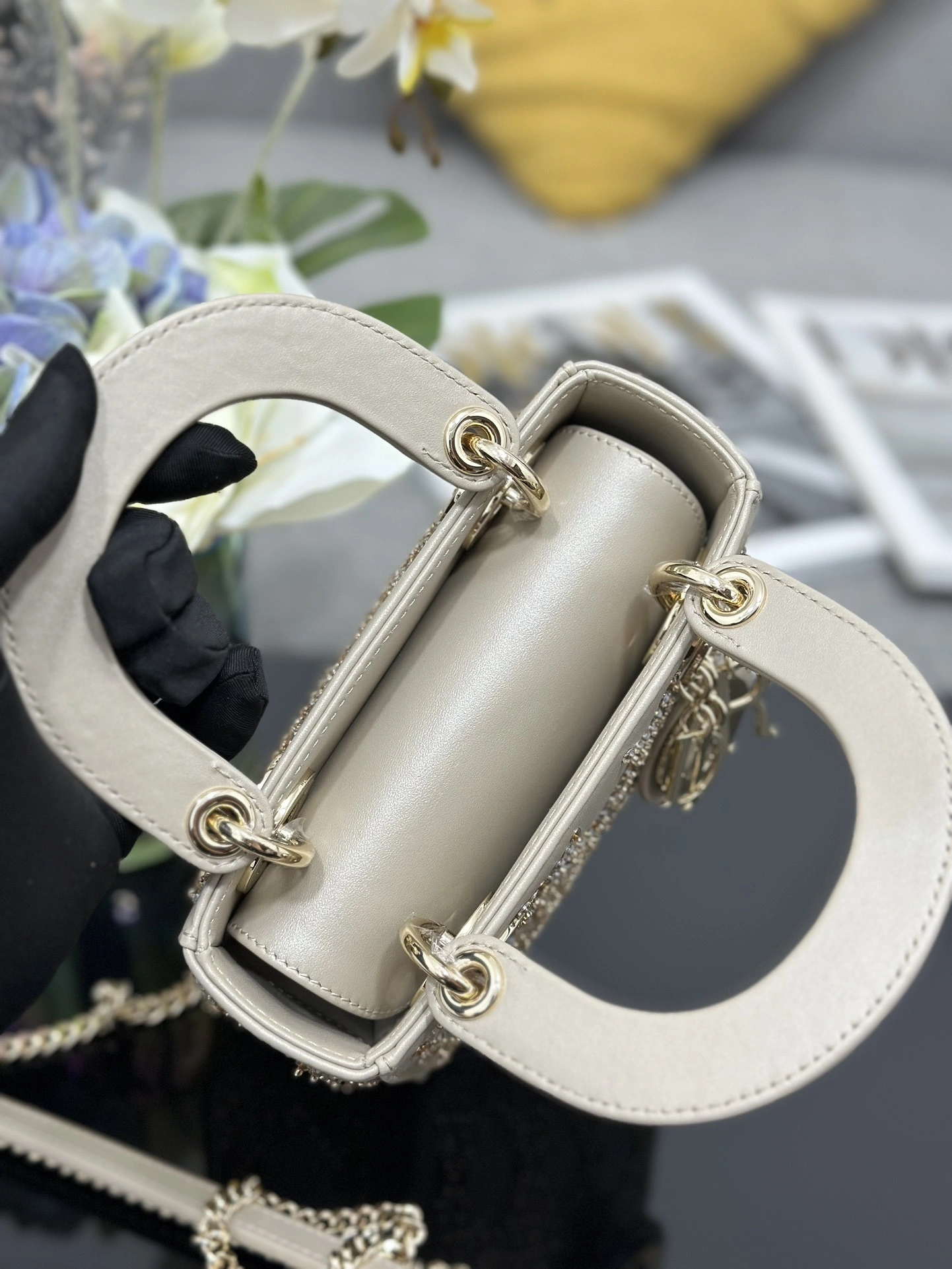 MOMO-- 4ior M0505OREJ_M971 high quality version cowhide item:D-B000J2504