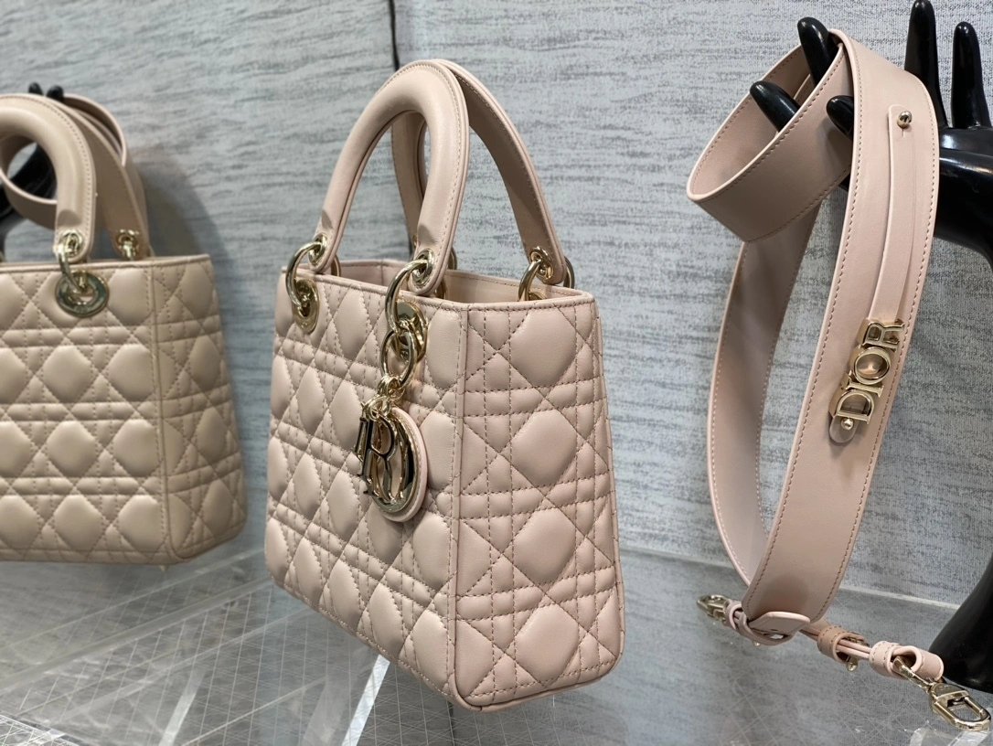 &MOMO-- 4ior M0531ONII-M413 high quality version item:D-B561L0397H