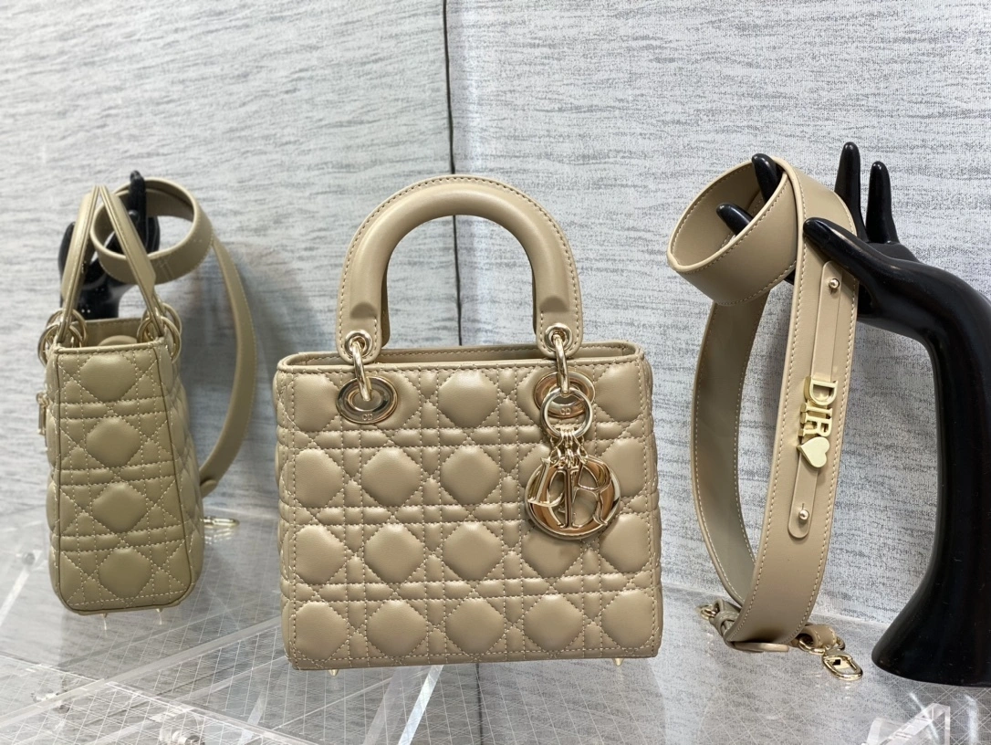 &MOMO-- 4ior M0538ONGE-M116 sheepskin item:D-B000K9901H