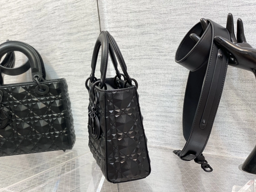 MOMO-- 4ior M0538SNEA_M900 high quality version cowhide item:D-B000J2507
