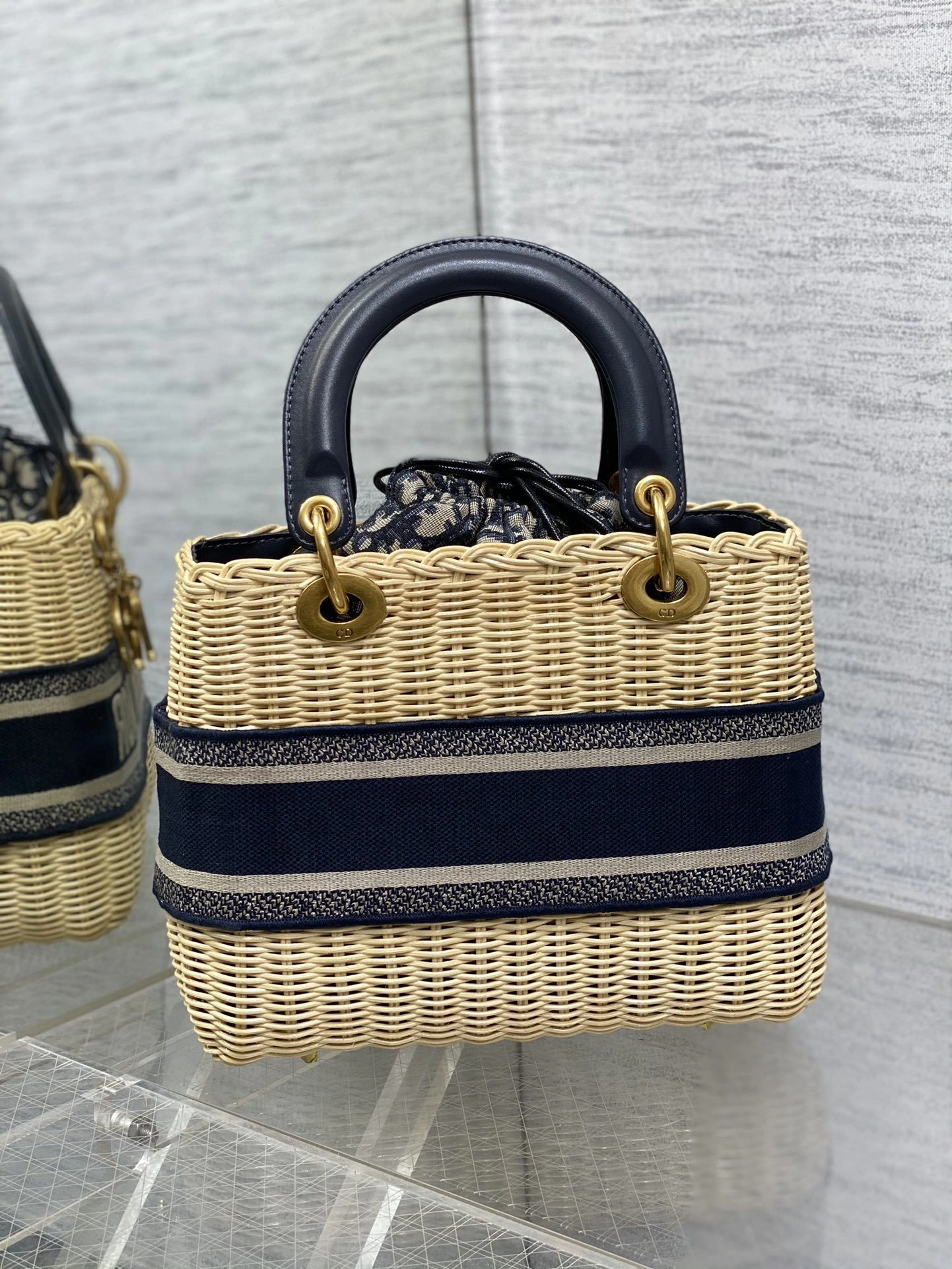 MOMO-- 4ior M0565CMVO_M808 high quality version item:D-B000J2524