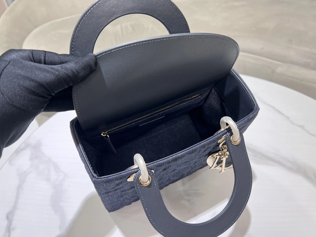 MOMO-- 4ior M0565ODCZ_M49E high quality version Lady cowhide item:D-B000J2513