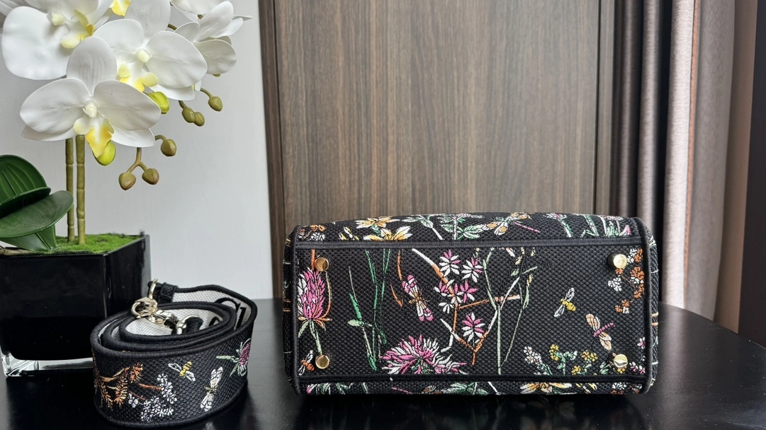 MOMO-- 4ior M0565OEGM_M911 high quality version Lady D-Lite item:D-B000J3002
