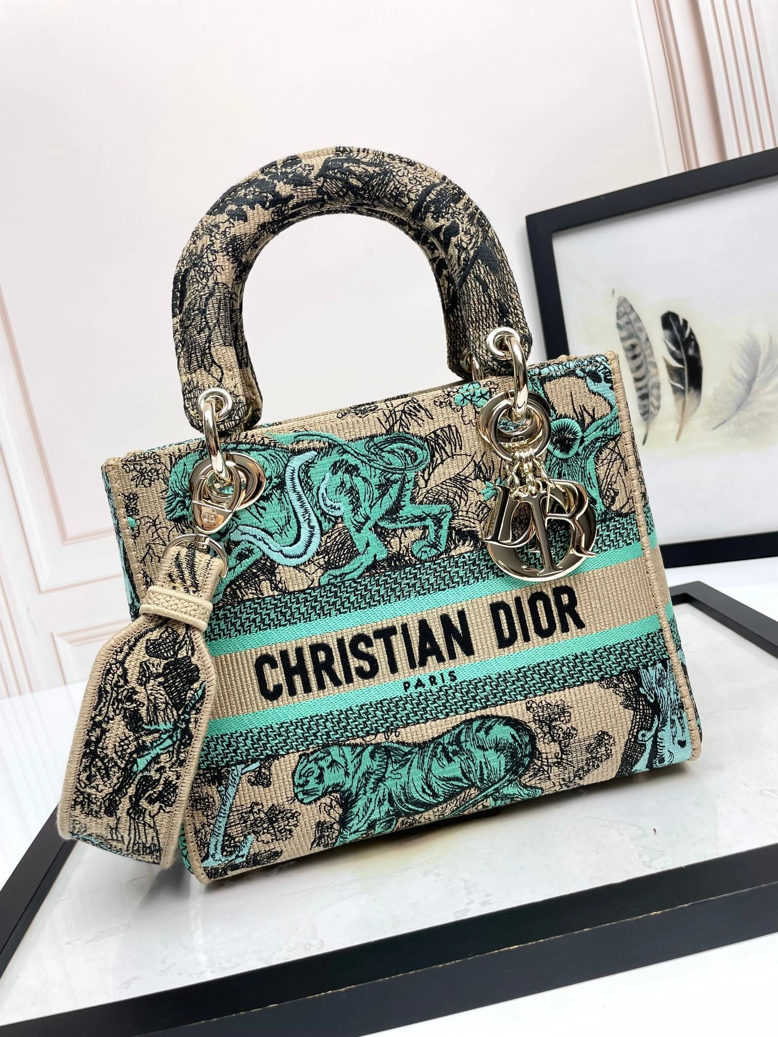 MOMO-- 4ior M0565OEGO_M51E high quality version Lady D-Lite item:D-B000I1322